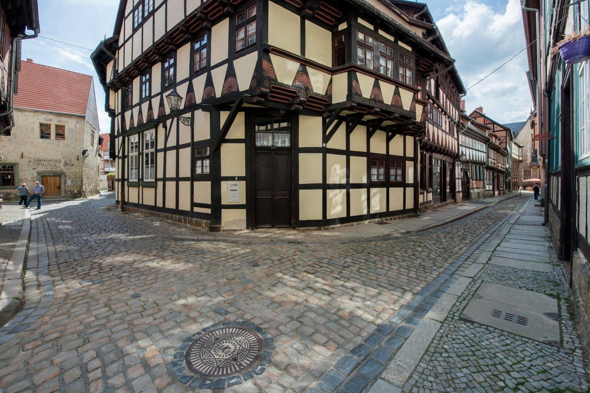 Apartmenthaus Im Stieg Quedlinburg Exterior photo